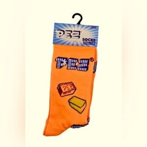 Men’s funny pez candy socks size 6-12.  Can be unisex. These make a great gift